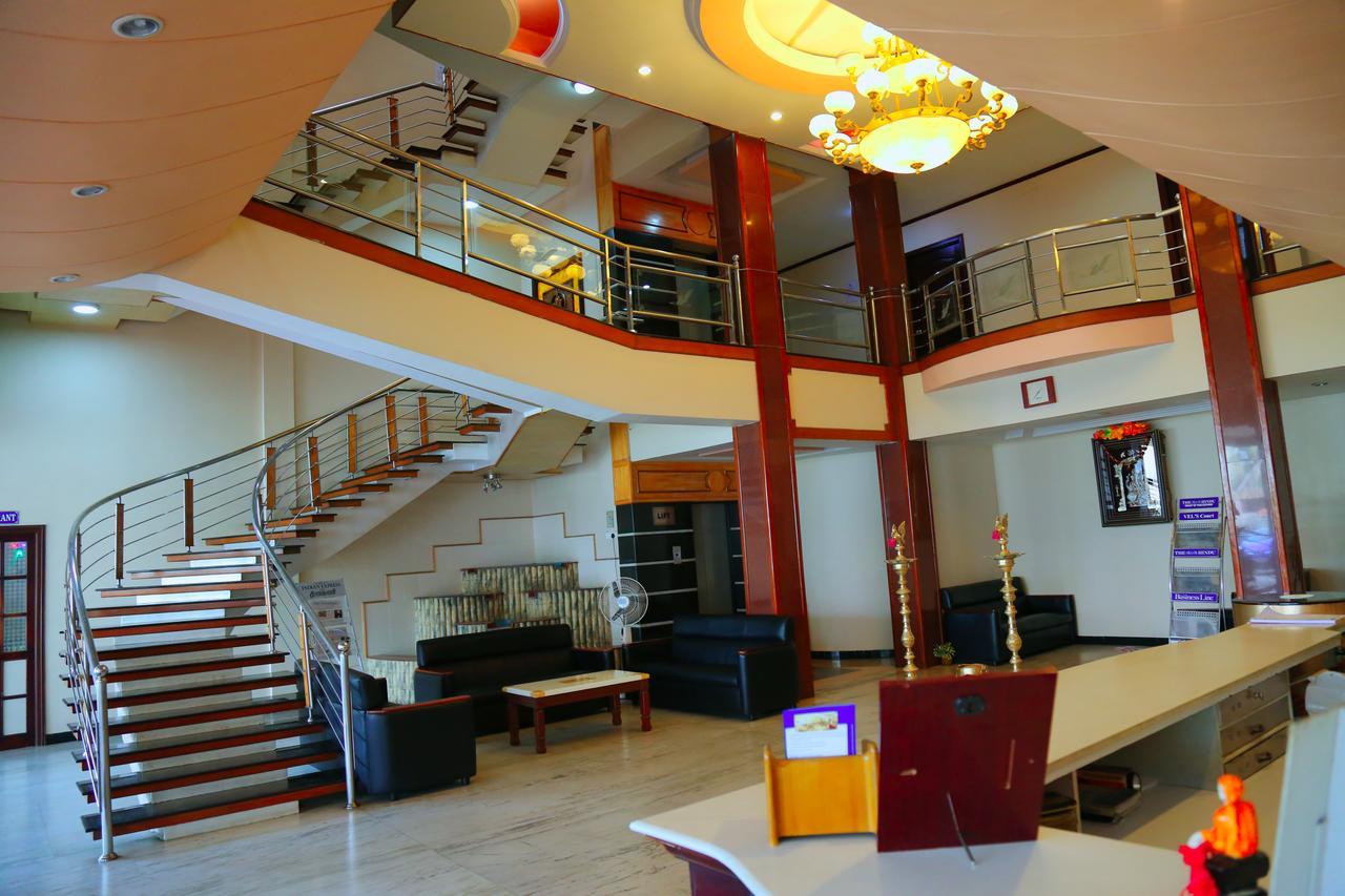 Hotel Vels Court Palni Exteriér fotografie